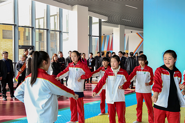 双语小学 (2).jpg